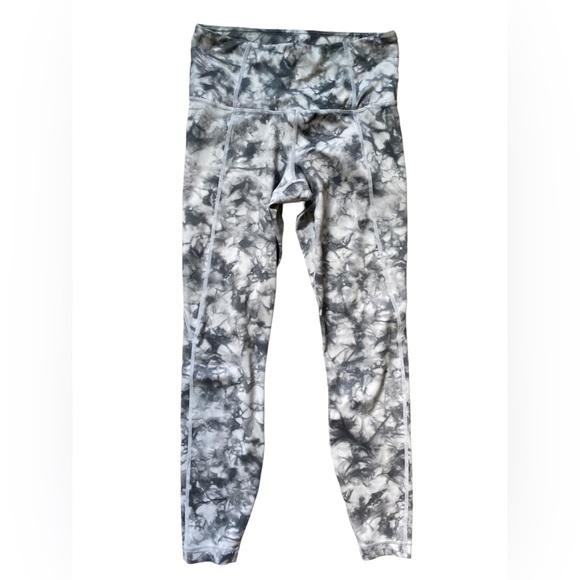 Athleta | Small gray and white tie dye salutation 7/8 ankle legging - Picture 4 of 8